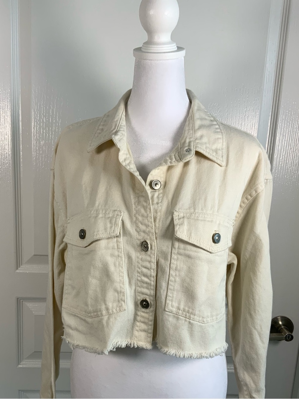 Divided Cream Cropped Denim Jacket with Frayed Hem size M.